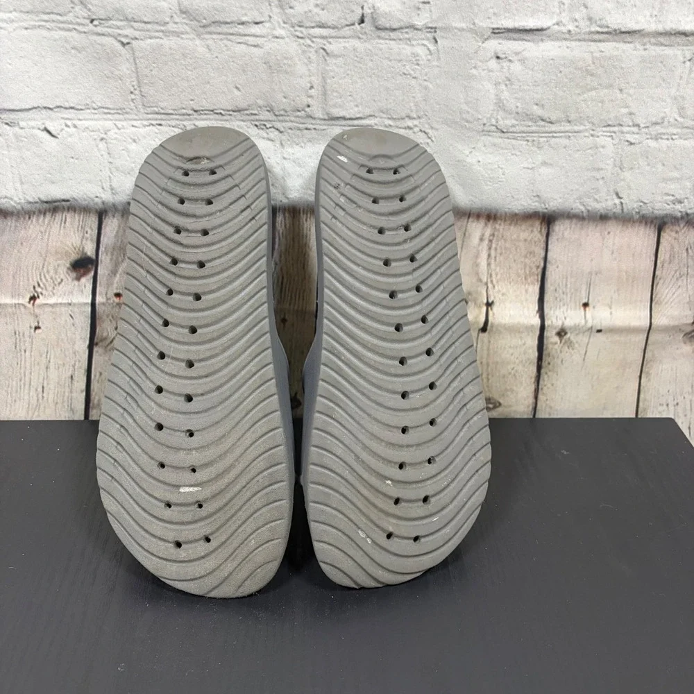 Nike Kawa Shower Slides Grey Black Swoosh Mens 9 Womens 10 832528-002 Sandal